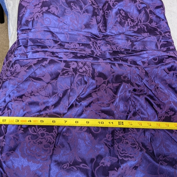 Knee Length Purple Dress with Pockets 👗 - Picture 12 of 13